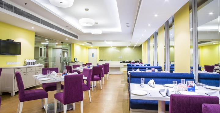 Sarovar Portico Naraina, Hotel Nova Deli Exterior foto